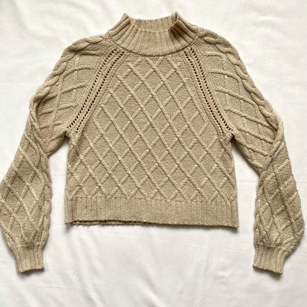 American Eagle Knit Sweater - Extremely Soft